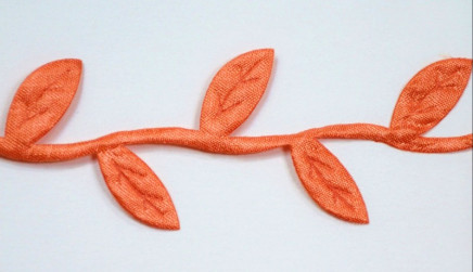 String Leaves Ribbon 33