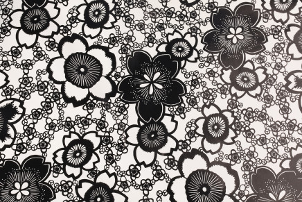 Floral Pattern Gift Wrap Black / White