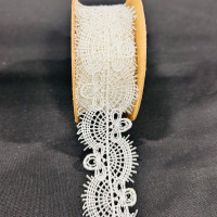 Scalloped Lace Trim Ribbon